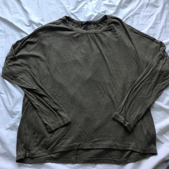 SOLD Brandy Melville Soft Ribbed Long Sleeves - Picture 3 of 4